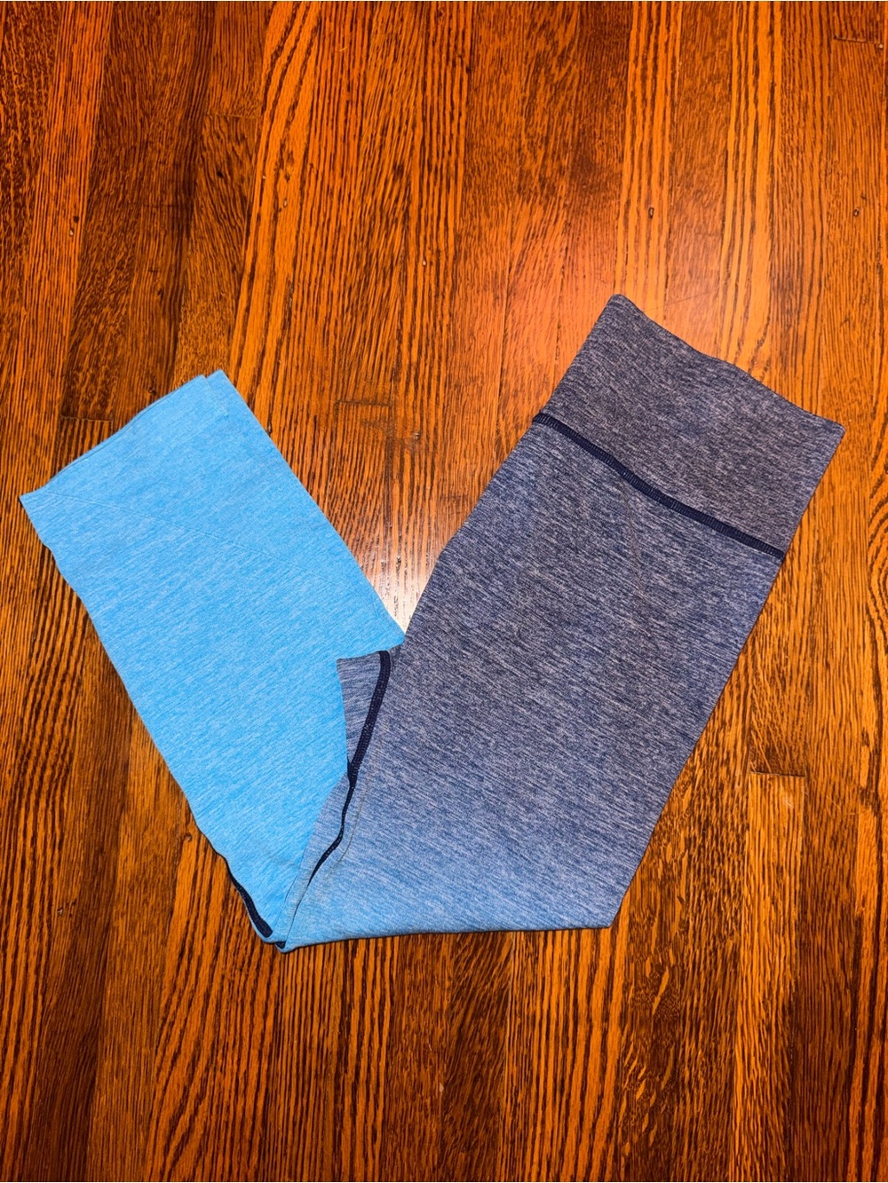 Kathy Active Blue Ombre Seamless High-Waisted Capri Leggings - Size M